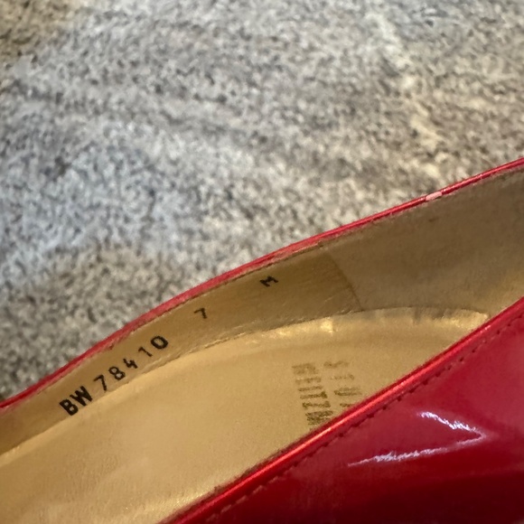 Stuart wiseman eels - Picture 2 of 2